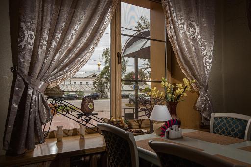 Отель ГосударЪ - Housity