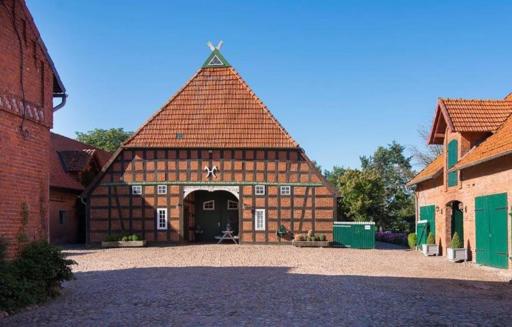 Hof Lohmann - Housity