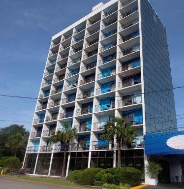Aqua Beach Inn - Housity