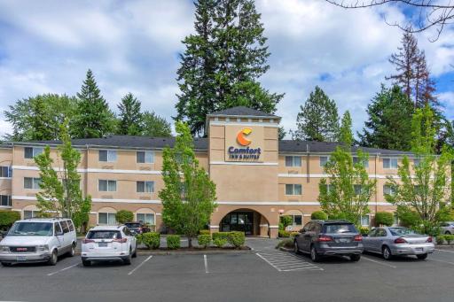 Comfort Inn & Suites Bothell - Seattle North - Housity