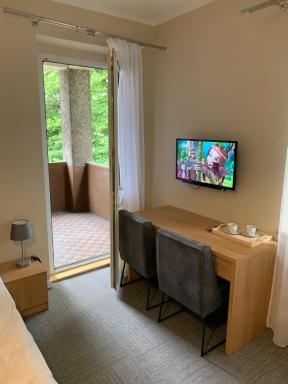 Vesna Rooms MTP - Housity