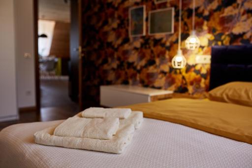 Scandinavian Hygge Canyon view lounge - Housity