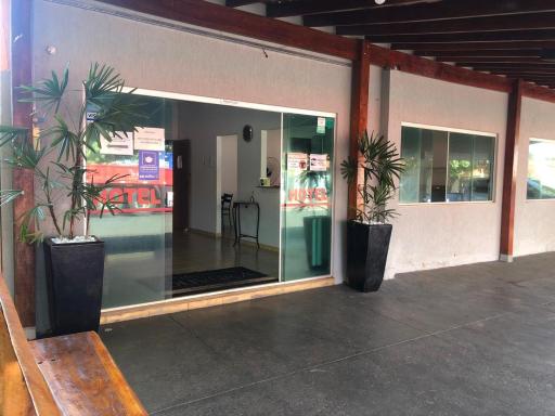 Hotel Oliveira - Housity