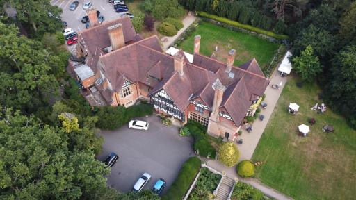 Best Western PLUS Grim's Dyke Hotel - Housity