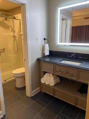 Place D'Armes Hotel - Housity