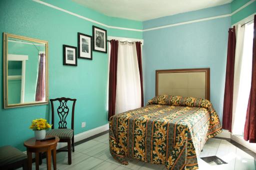 Western Hotel - Housity