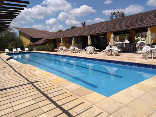 Winterville Flat 213 - Housity