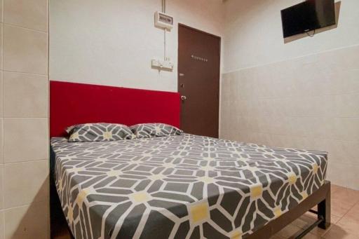 SK Budget Hotel - Housity