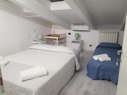 Dormi da me sul mare - Housity