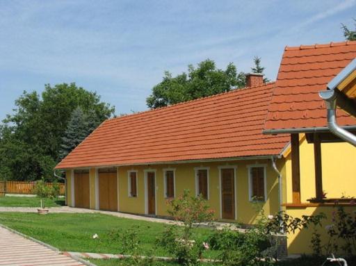 Alsó-szer Vendégház - Housity