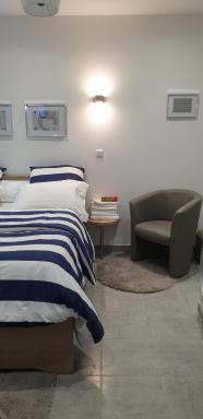 Dominicaine Sud, Studio meublé - Housity