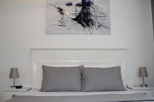 Luxury City Center Apartment – Romana - Housity