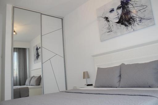 Luxury City Center Apartment – Romana - Housity