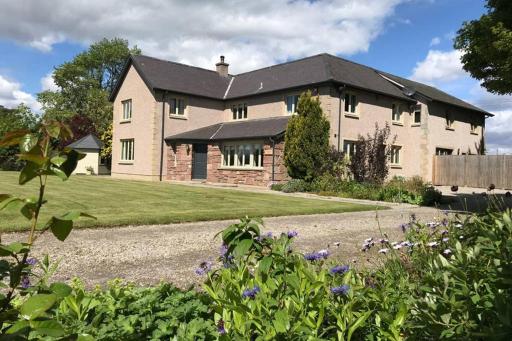 Highfield House - Housity