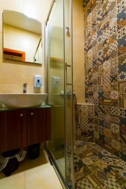 Hotel Pine - Housity