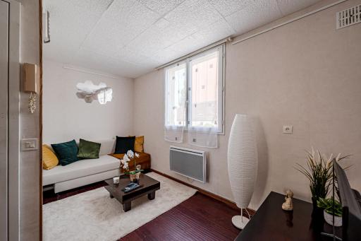 BEL APPARTEMENT COSY A SAINT OUEN - Housity