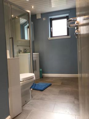 Edinburgh City Centre Old Town Holiday Apartment 3 bedrooms - Housity