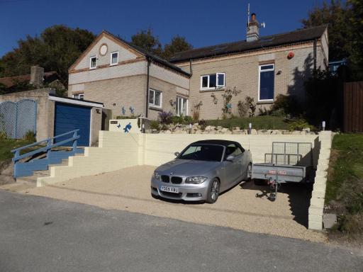 Family guest suite in Cheselbourne - Housity