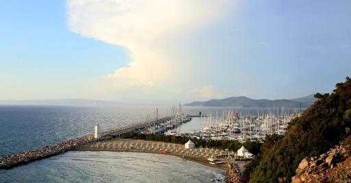 Sul mare di Punta Ala - Housity