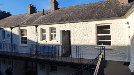 Christie Cottage Trinity Mews - Housity