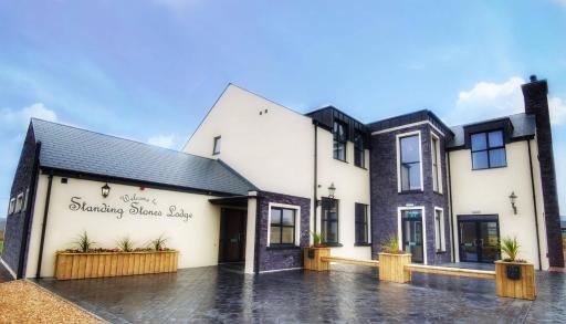 Standing Stones Lodge - Housity
