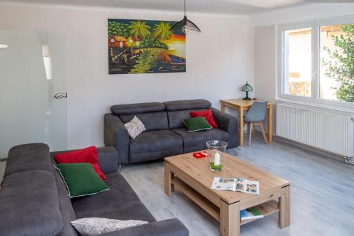 MA ROSE DES LUMIERES maison indépendante 6 personnes avec grande cour - Housity