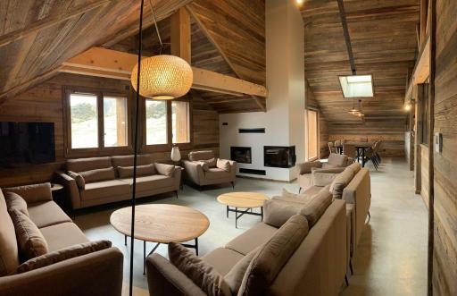 CAPRICORNE - Chalet sur les pistes avec sauna et home cinema - Housity