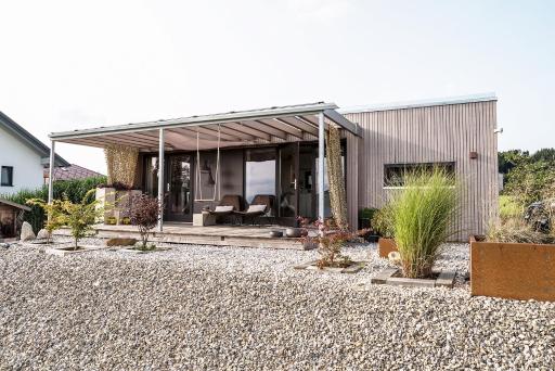 Tiny House im Salzburger Seenland mit Bergpanorama - Housity