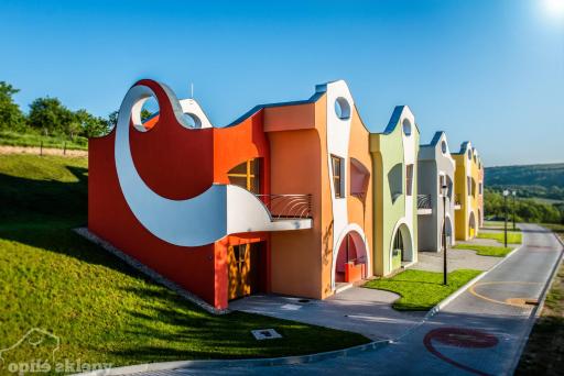 Opilé Sklepy - Housity