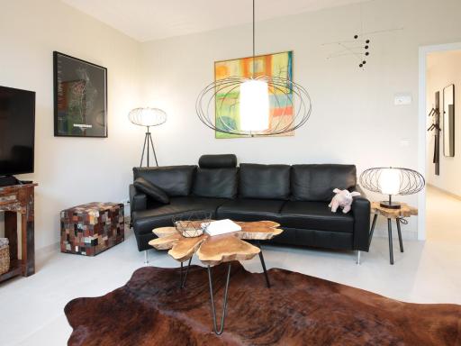 Charming LOUISE - Housity