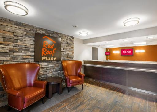 Red Roof Inn PLUS+ South Deerfield - Amherst - Housity