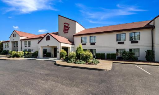Red Roof Inn Murfreesboro - Housity