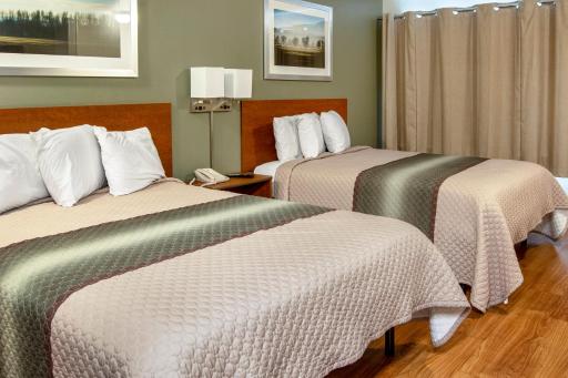 HomeTowne Studios by Red Roof Salem, OR - Housity