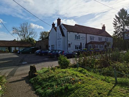 The Swan Inn - Housity