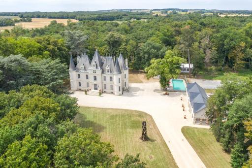Château de Baillant - Futuroscope - Housity