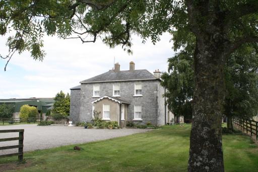 Moate Lodge - Housity