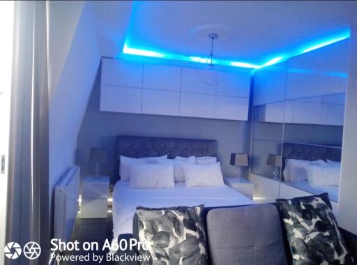 Earls court nest 2 - Housity