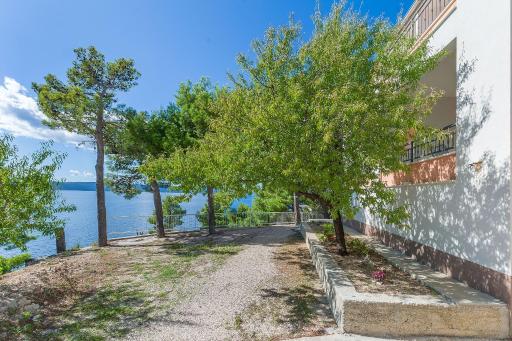 Apartments Ilijanka - Housity