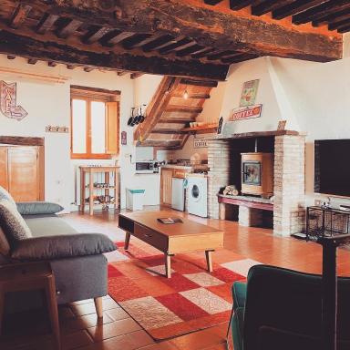 Mirabella - Monte Petriolo - Housity