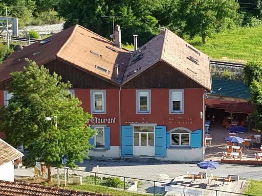 alpes hotel barreme - Housity