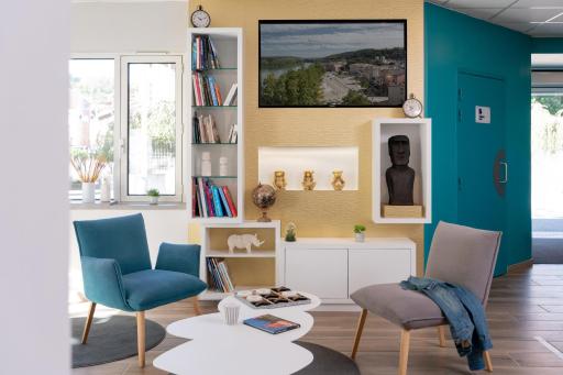 Kyriad Hotel Lyon Givors - Housity