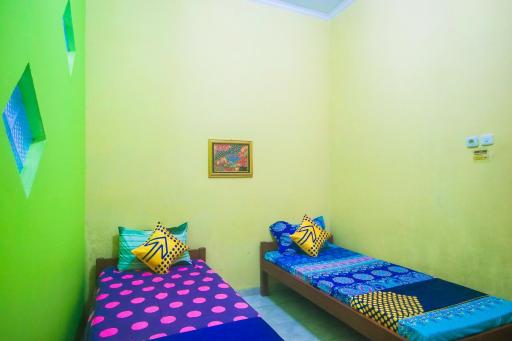 OYO 2440 Wallet Family Residence Syariah - Housity