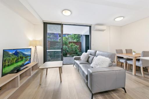 KOZYGURU WAITARA KOZY 2 BED APT WALK TO TRAIN STATION NWA008 - Housity