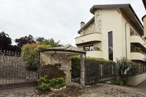 ILLUVIA affitto camere - Housity
