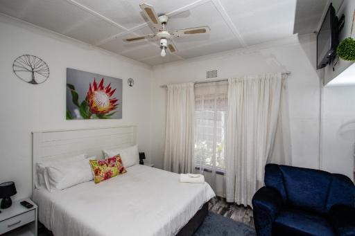WILLOW GUEST HOUSE - Housity
