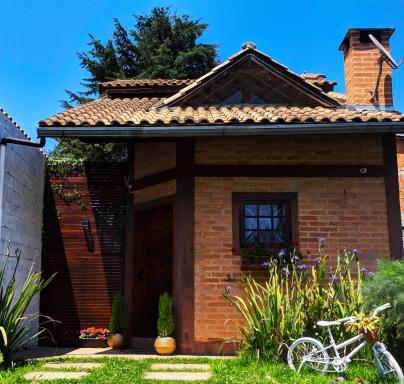 Canquerini Chalés - Housity