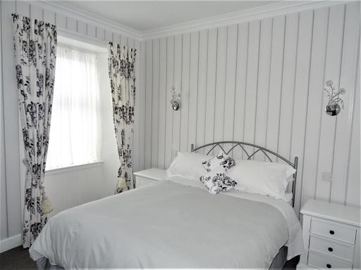 Adam Guest House - Housity