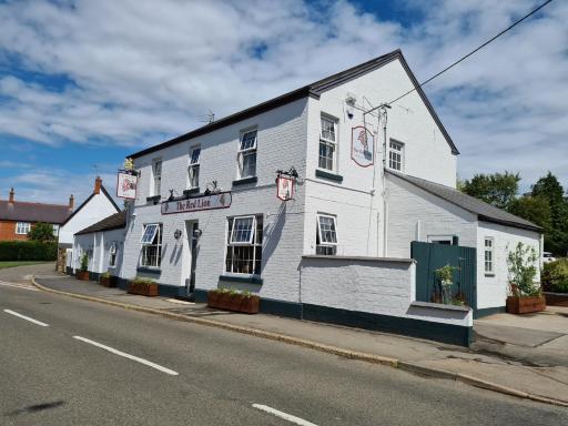 The Red Lion - Housity