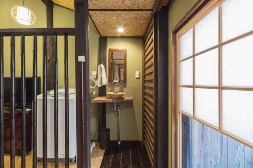 Shizuka-an - Housity