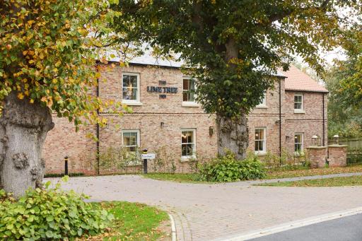 The Lime Tree Inn - Housity
